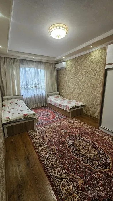 Ташкент г., Алмазар, 1.4 andalus oldidi dom