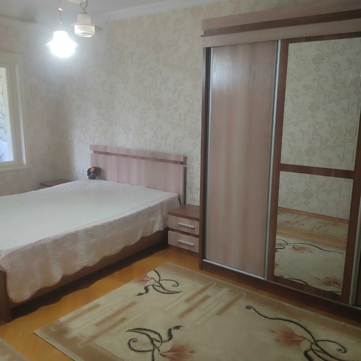Mirzo Ulug'bekda 3 xonali kvartira ijaraga beriladi | OsonJoy - 1