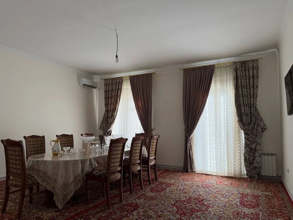 Mirzo Ulug'bekda 5 xonali kvartira ijaraga beriladi | OsonJoy - 1