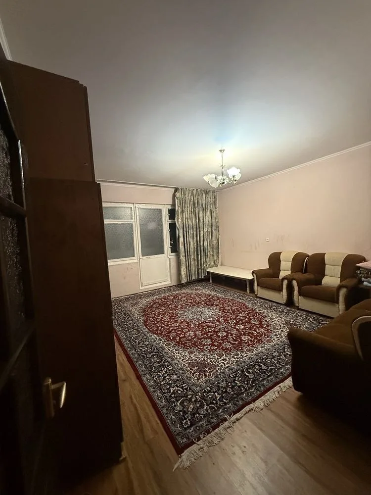 Mirzo Ulug'bekda 4 xonali kvartira ijaraga beriladi | OsonJoy - 1